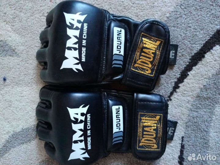 Перчатки борцовские
