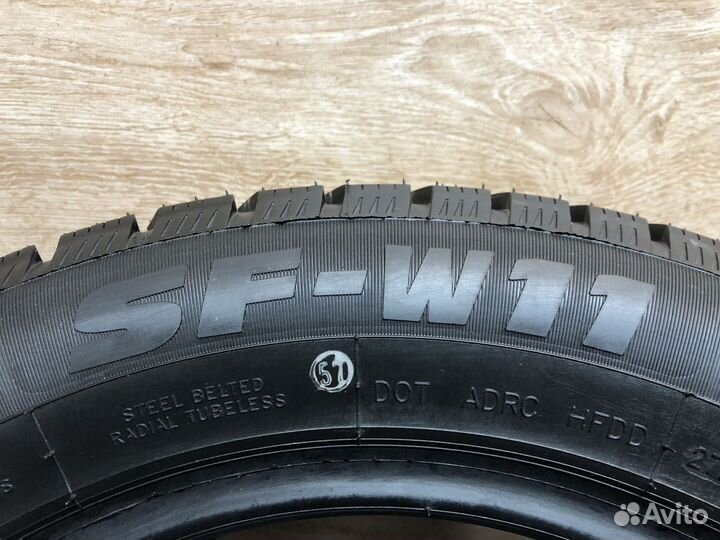 Sunfull SF-W11 205/60 R16 96H