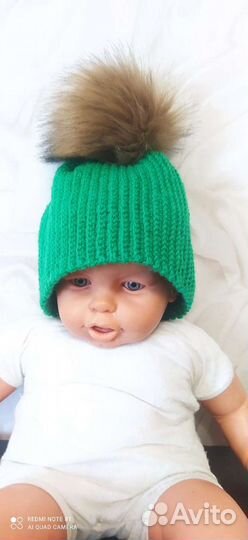 Шапка с помпоном