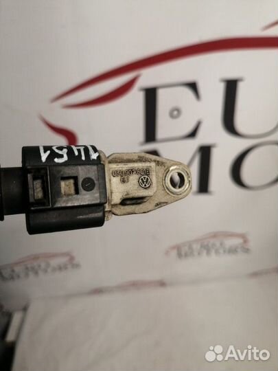 Датчик положения распредвала Audi