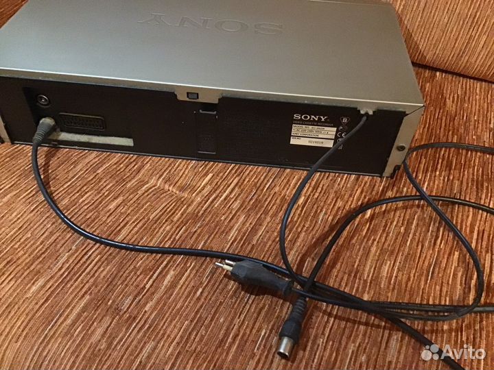 Видеомагнитофон sony hi fi