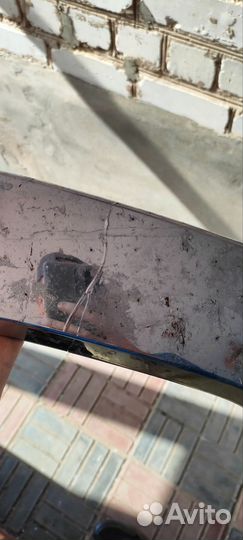 Накладка на передний бампер mitsubishi Pajero