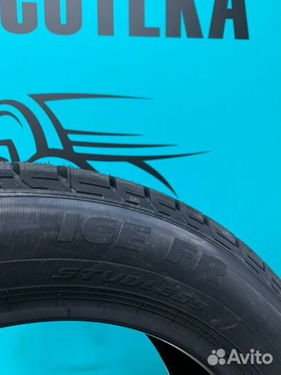 Pirelli Formula Ice FR 215/55 R17 98T