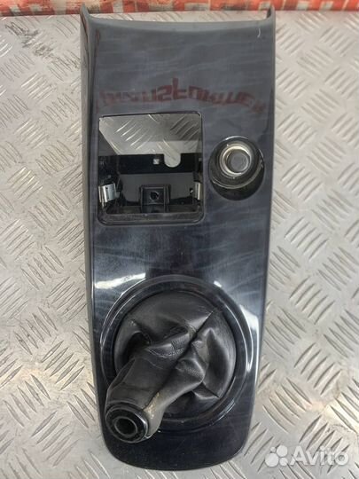 Накладка консоли кпп Митсубиши Лансер 9