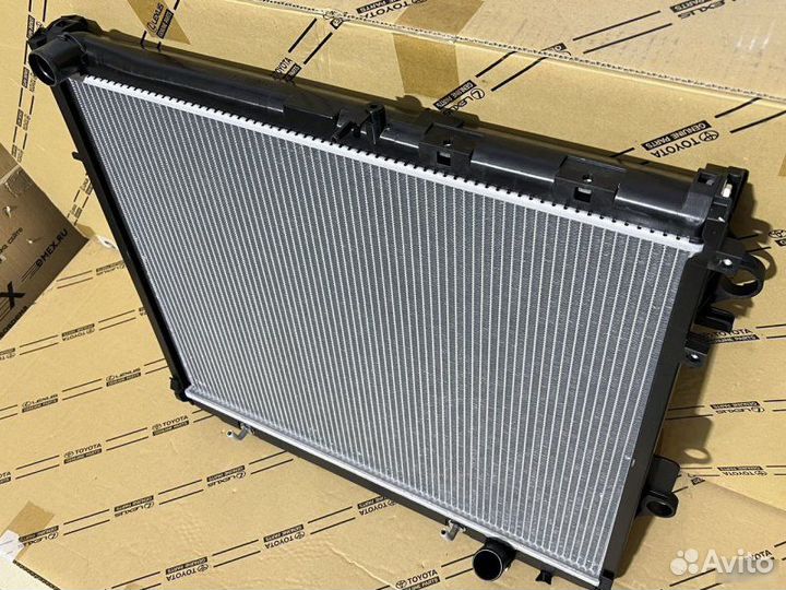 Радиатор Toyota Land Cruiser 200 2008-2021