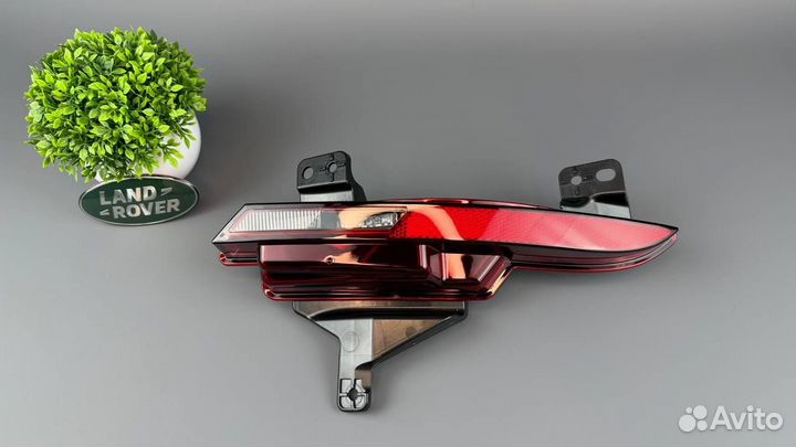 Катафот правый Land Rover RR Sport L461