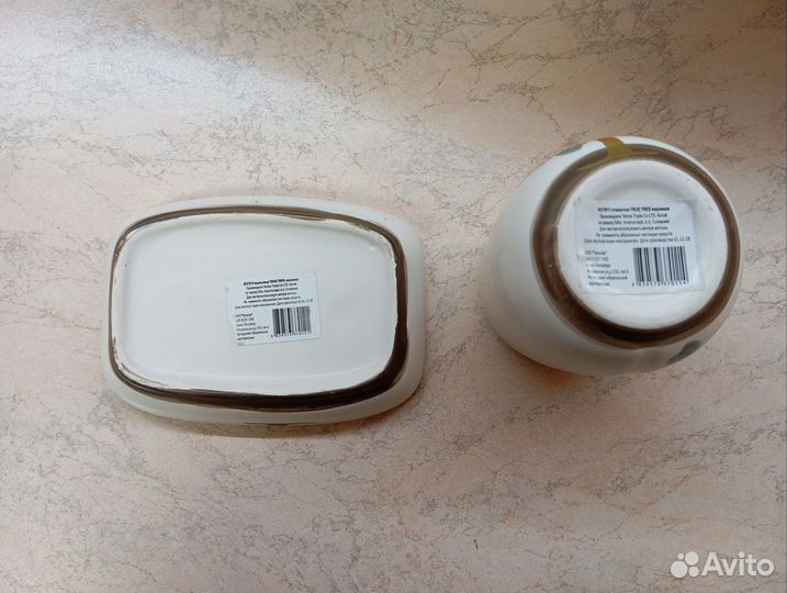 Мыльница и стакан для зубных щеток