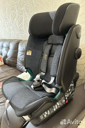 Автокресло britax romer