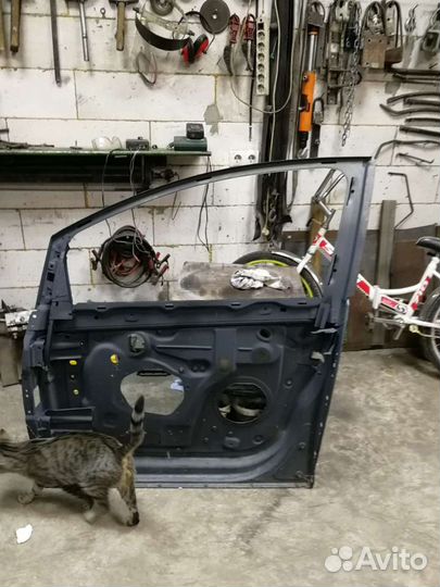 Дверь задняя, передняя левая volkswagen Golf Plus