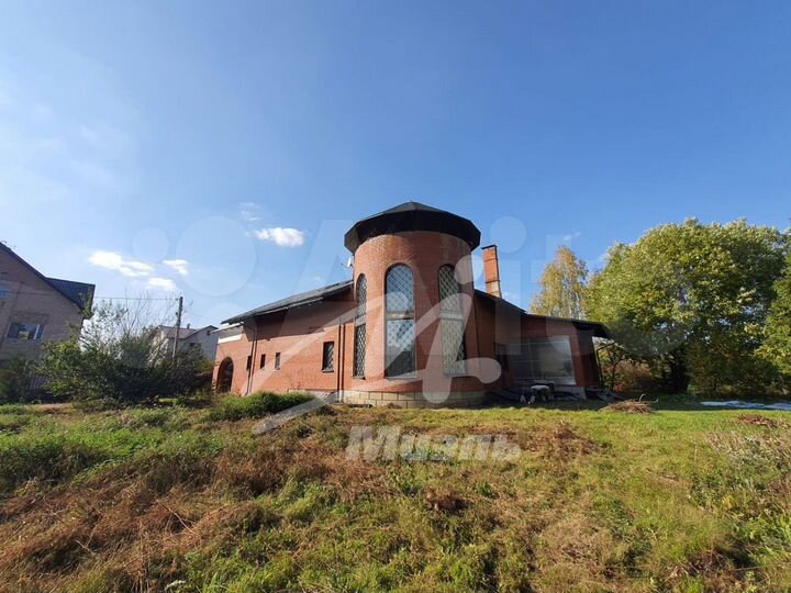 Дом 360 м² на участке 20 сот.