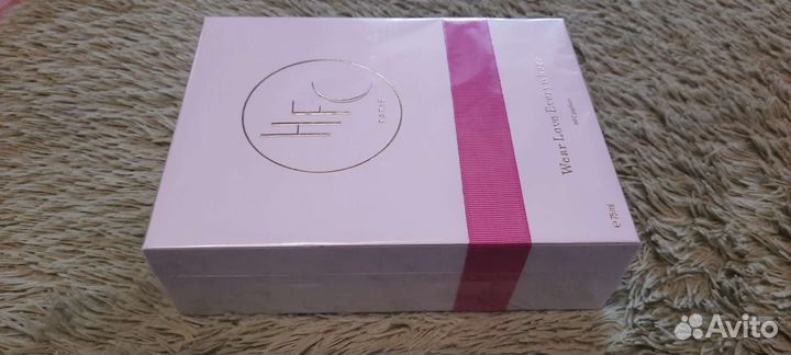 Туалетная вода женская HFC wear love everywhere