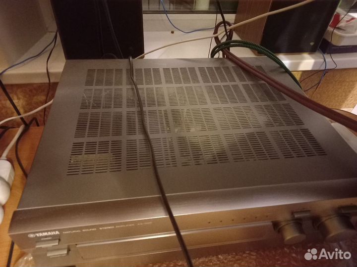 Стойка yamaha ax-596