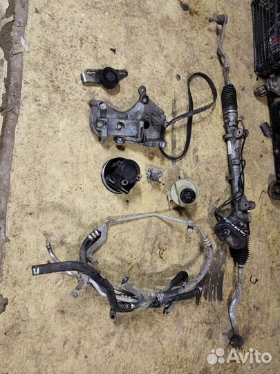 Комплект гур на Рено Логан 2 Рено Сандеро 2