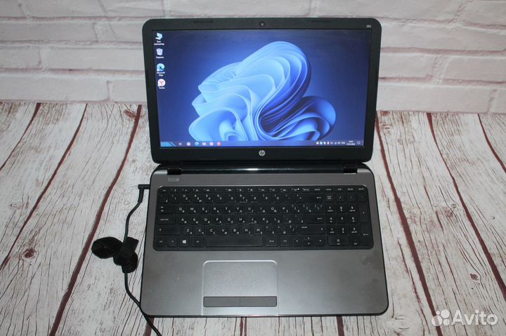 Ноутбук HP IntelCore i3 3217/ 8 Gb /SSD Гарантия