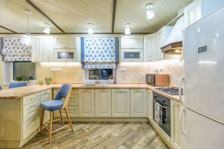 Коттедж 130 м² на участке 7,2 сот.