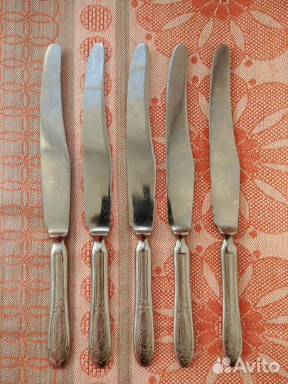 Деревянный половник, набо ножей