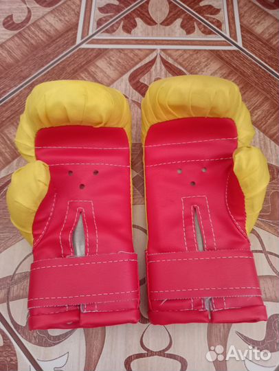 Боксерские перчатки детские