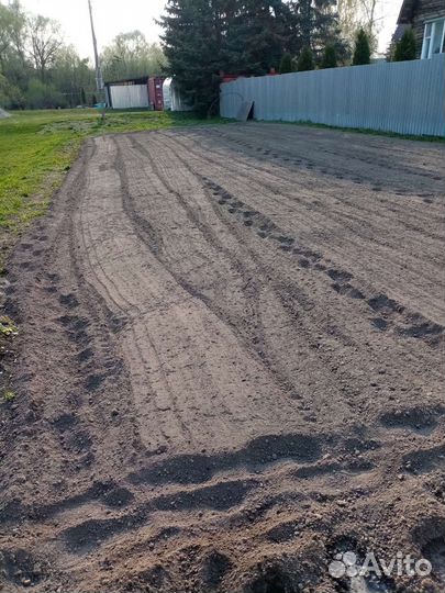 Вспашка земли мотоблоком