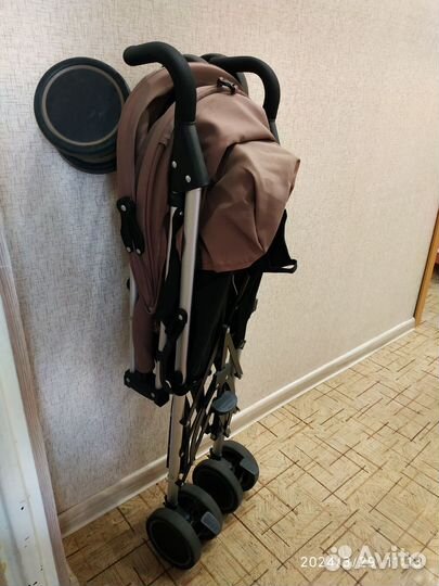 Прогулочная коляска бу