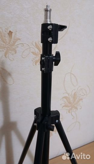 Штатив напольный