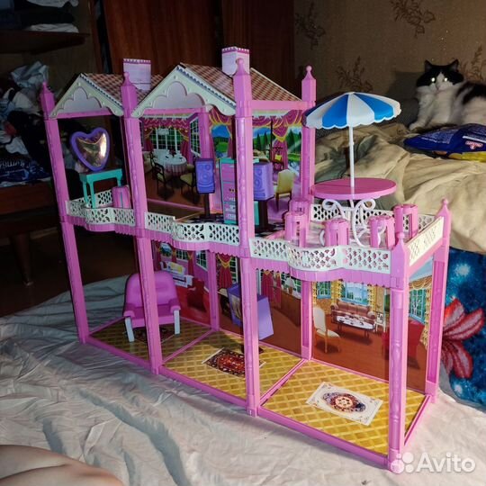 Кукольный домик