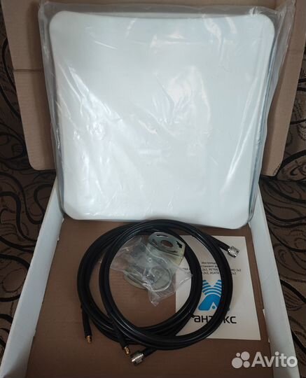 Антенна Антэкс agata mimo 2x2, + кабельная сборка