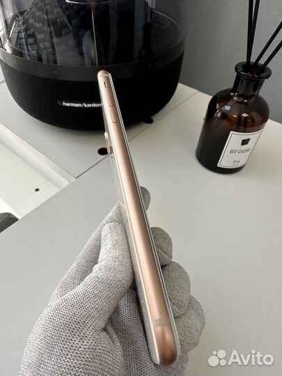 iPhone 8 Plus, 64 ГБ