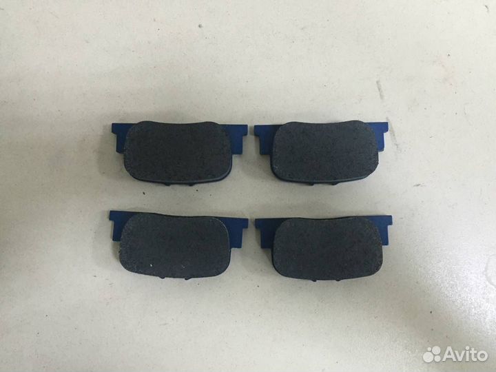 Б/У Колодки тормозные задние к-кт 0446632040