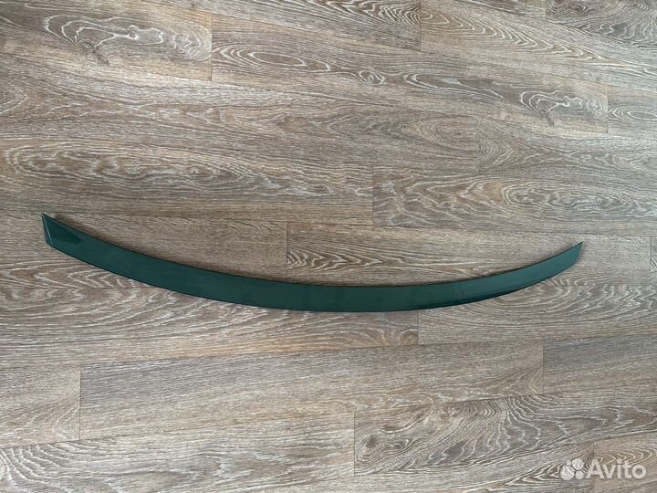 Пластиковый лип спойлер на Skoda octavia