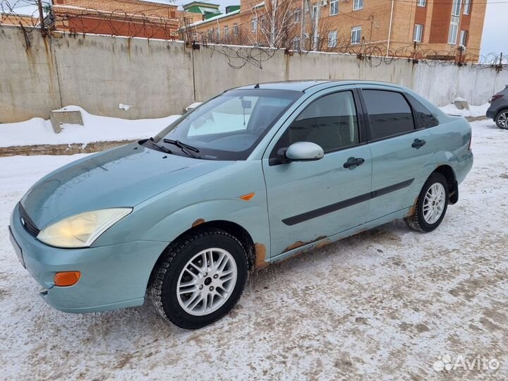 Ford Focus 1.6 МТ, 2001, 322 200 км