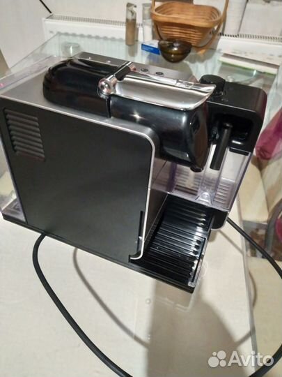 Кофемашина delonghi
