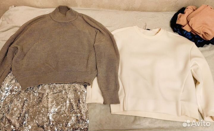 Женские вещи пакетом (платья, кофты) 46 48