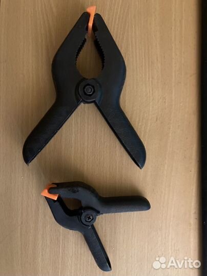 Прищепки, клипсы, зажимы, держатели