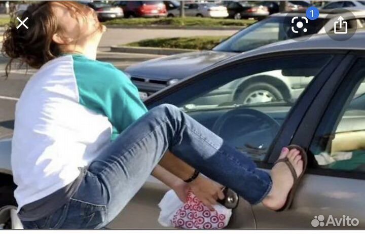 Откроем автомобиль