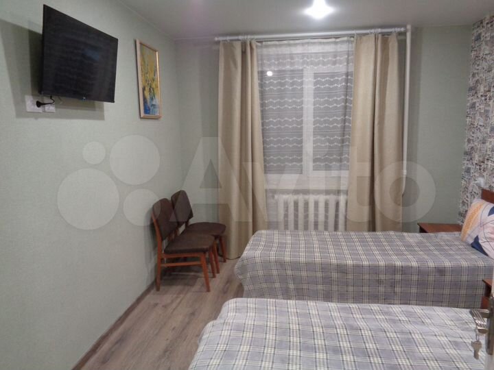 2-к. квартира, 62 м², 1/3 эт.