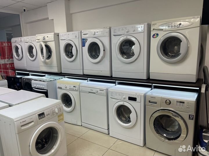 Машинка стиральная автомат