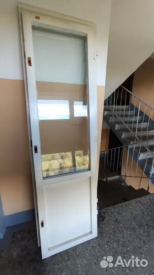 Деревянные оконные рамы бу