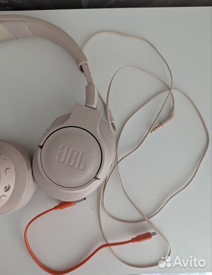 Беспроводные наушники jbl tune 710bt