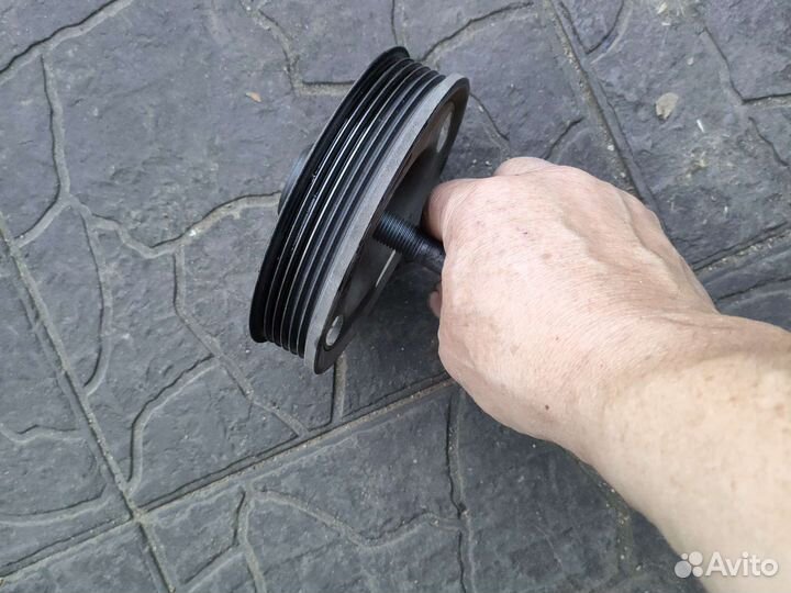 Шкода фабия 2 шкиф коленвала