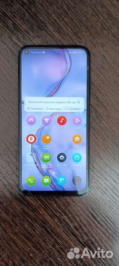 Телефон Huawei P40 lite