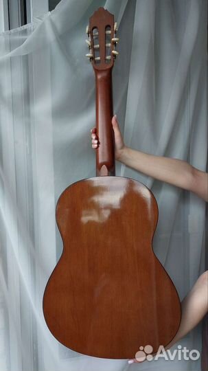 Классическая гитара Yamaha c40