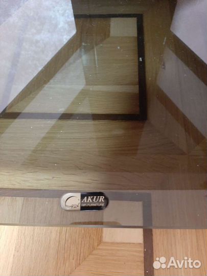 Стойка под телевизор с креплением