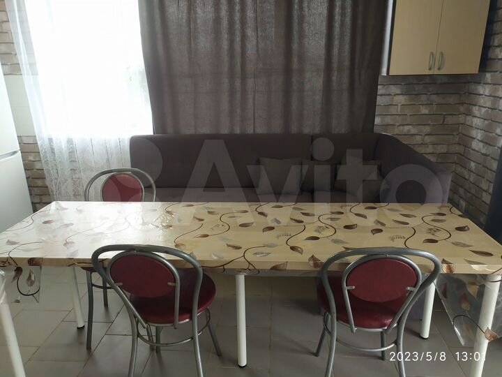 Комната 45 м², 1/2 эт.