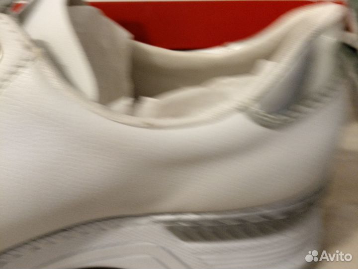 Кроссовки женские 42 р