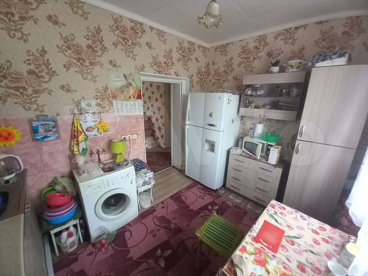 Дом 68 м² на участке 6 сот.