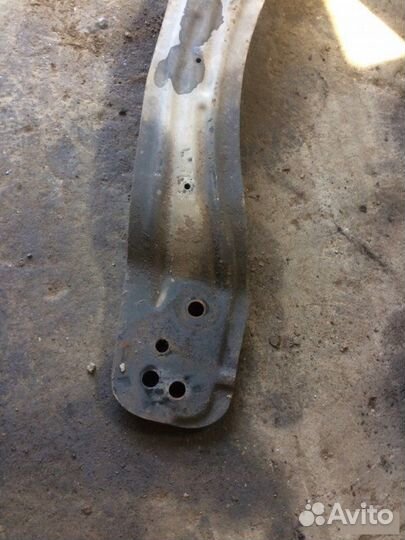 Лыжа подмоторная Chery Tiggo T11 4G64