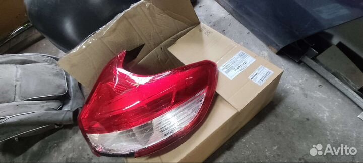 Фара задняя правая оригинал лада X Ray