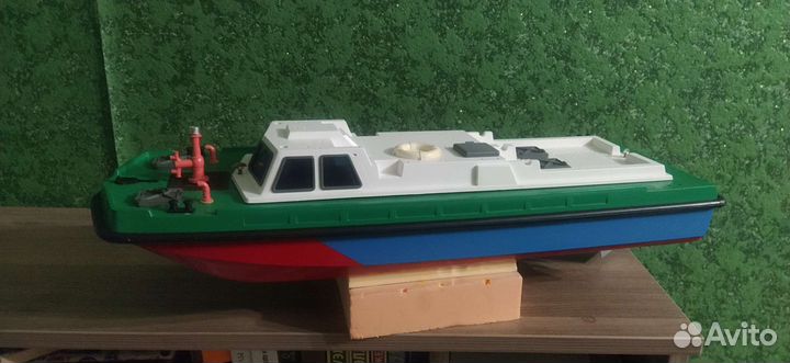 Модель катера