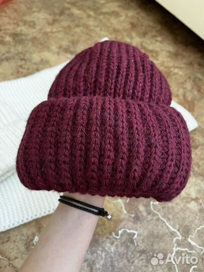 Женская шапка и снуд