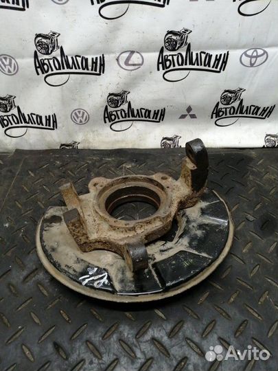 Кулак (цапфа) передний правый Ssang Yong Kyron